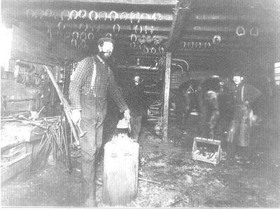 Blacksmithshop.jpg (27784 bytes)